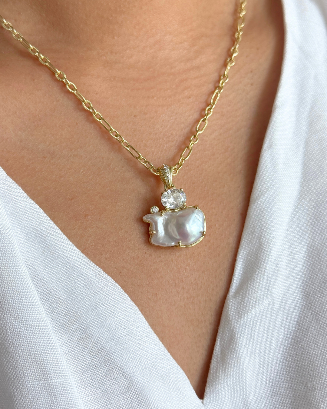 Sirena Pendant with Baroque Pearl & Moissanite - Antonia Y. Jewelry