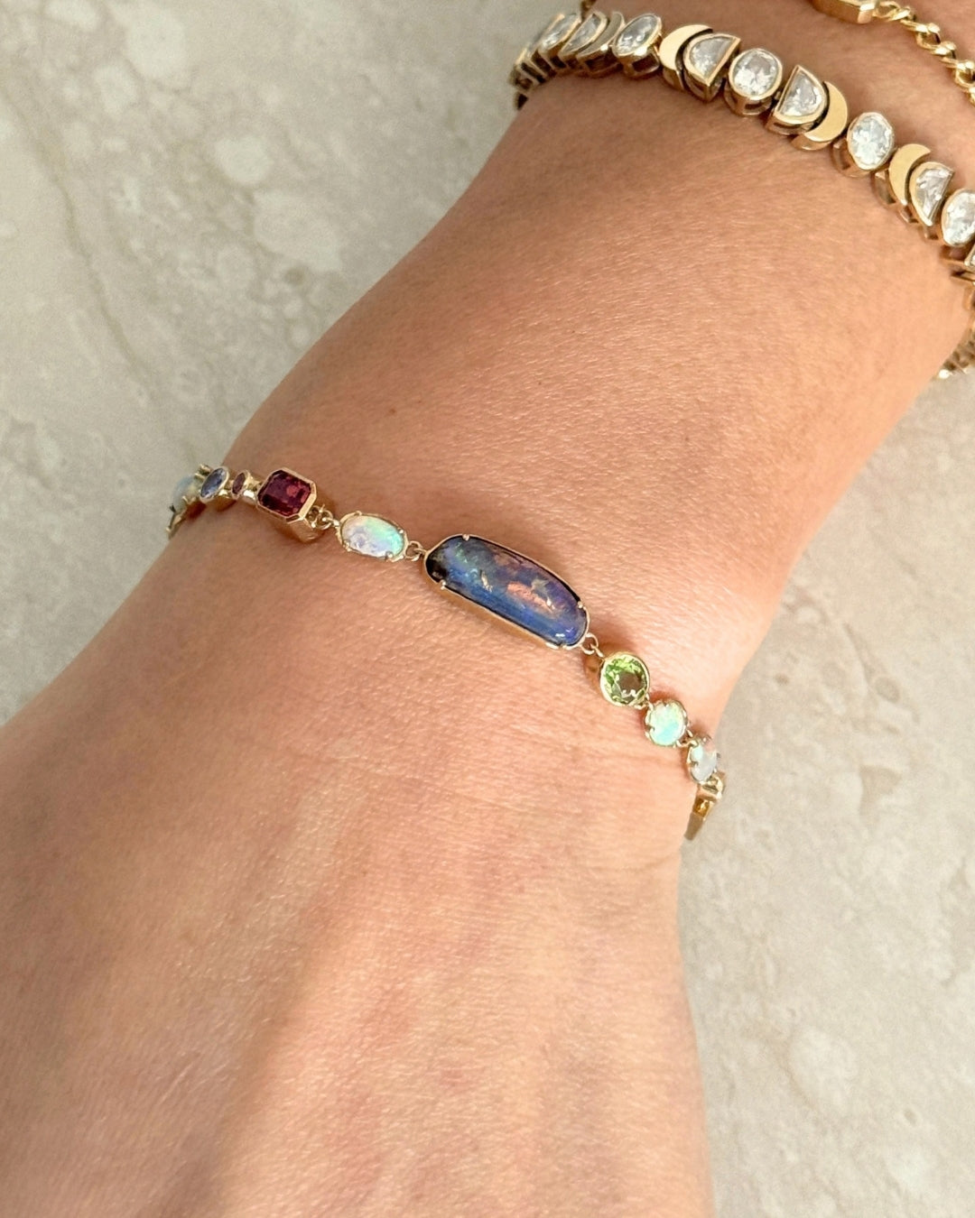 Elysia Bracelet in 9K Gold - Antonia Y. Jewelry