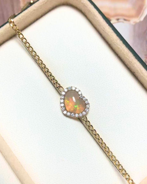 Pris Opal Heart Bracelet in 18K Gold - Antonia Y. Jewelry