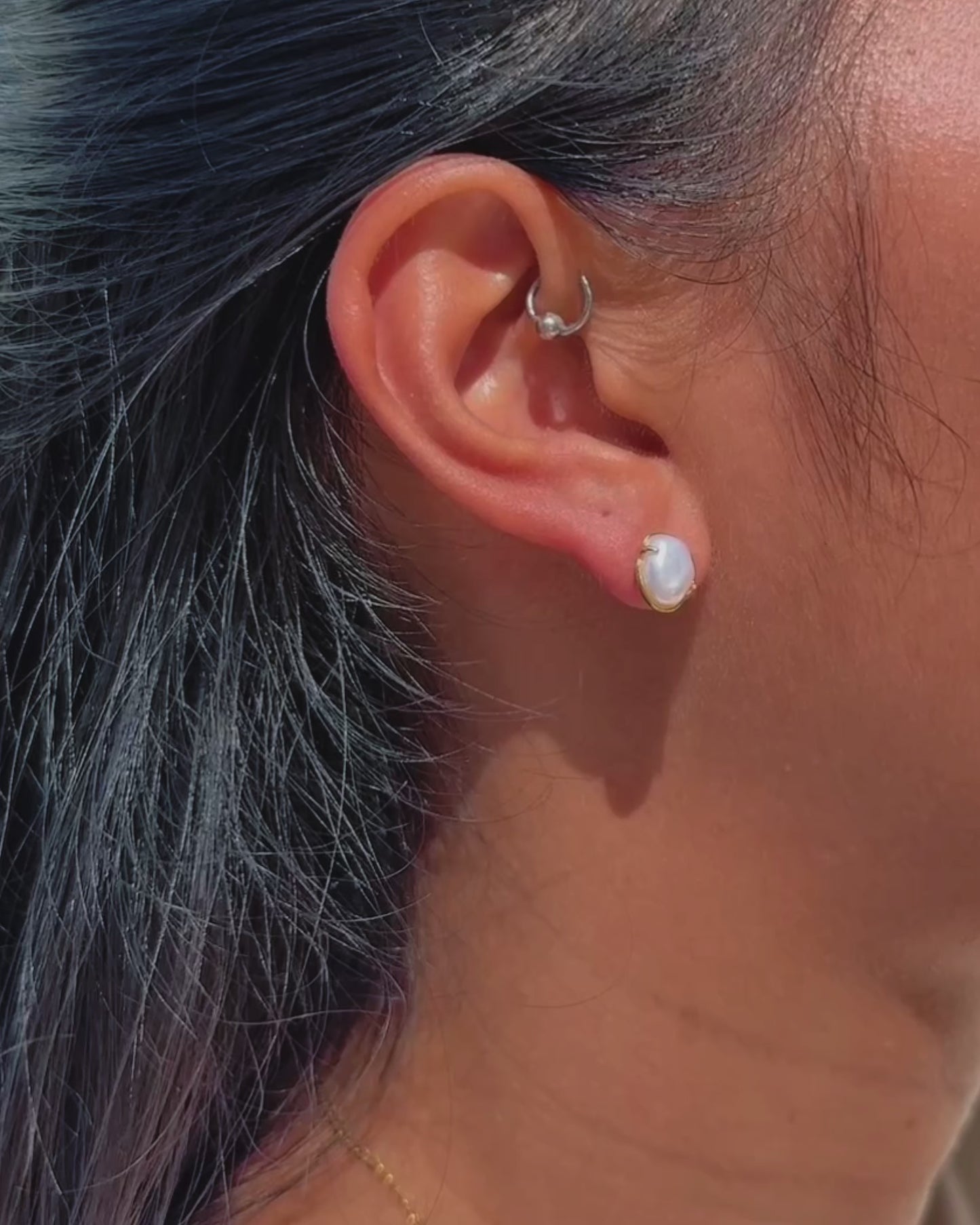 Sirena Petite Stud Earrings with Keshi Pearl